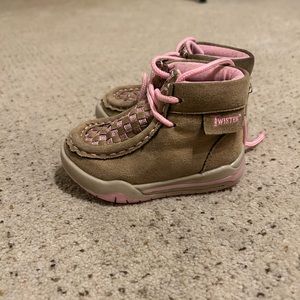 Girls toddler 4 twisted X